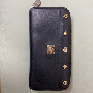 MCM wallet